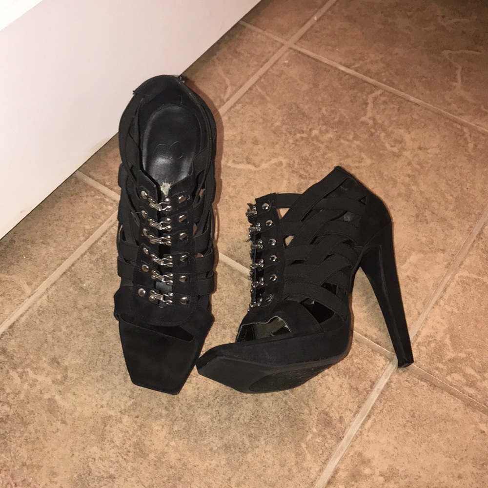 Jessica Simpson Caged Heels